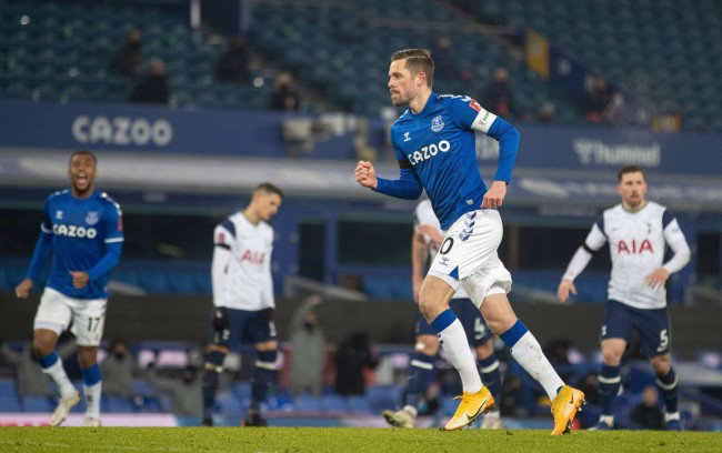 每件珠宝都 每件珠宝都